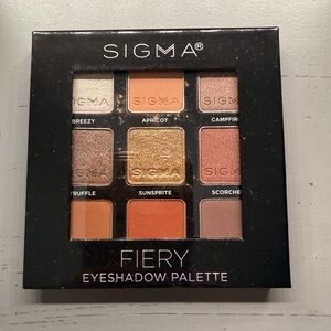 Signs Fiery Eyeshadow Palette